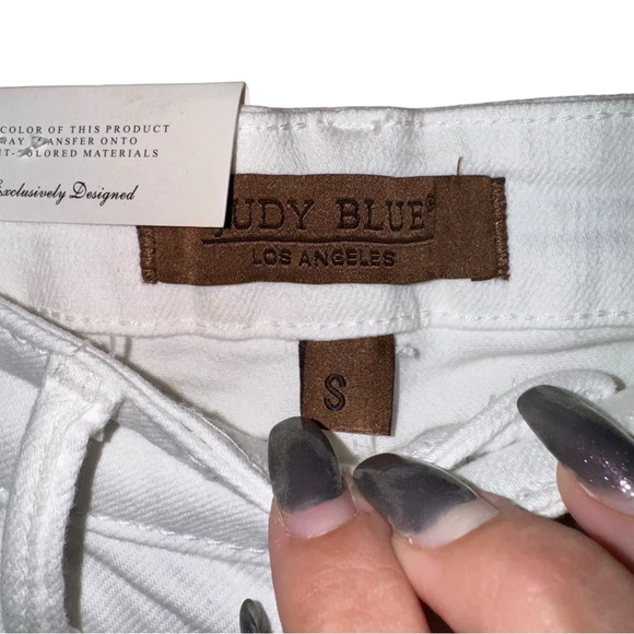 NWT JUDY BLUE High Rise Rigid Magic Cutoff Shorts in White Size Small - Picture 12 of 16